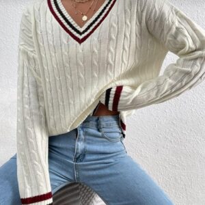 Chompa básica cuello V